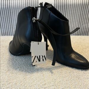 Zara Sleek Black Ankle Booties